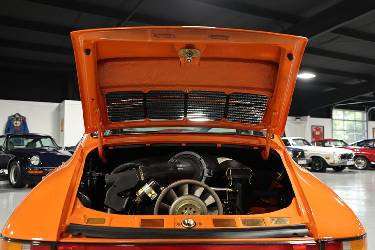 Porsche 911 Carrera 2.7