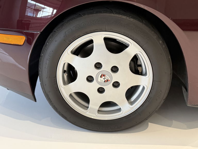 Porsche 944 S2 Cabriolet