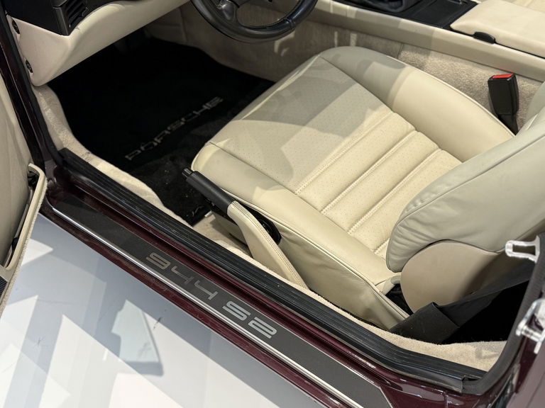 Porsche 944 S2 Cabriolet