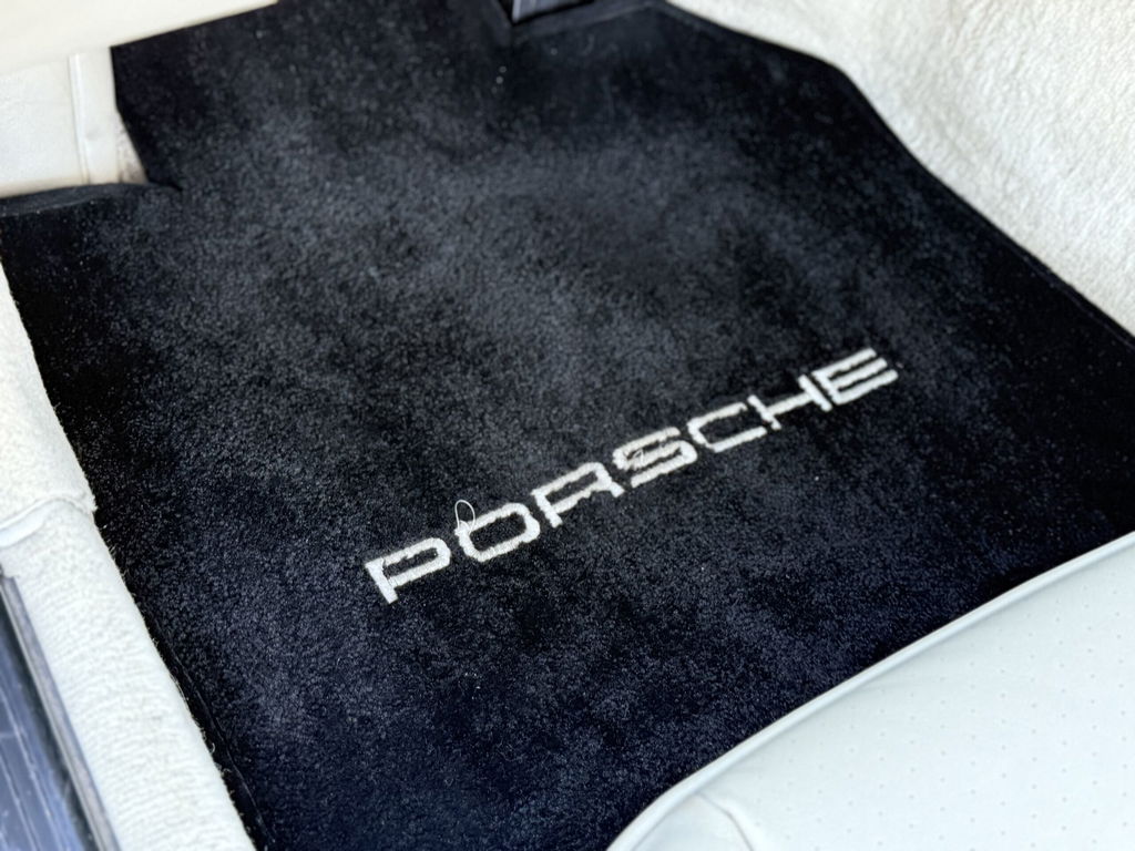 Porsche 944 S2 Cabriolet