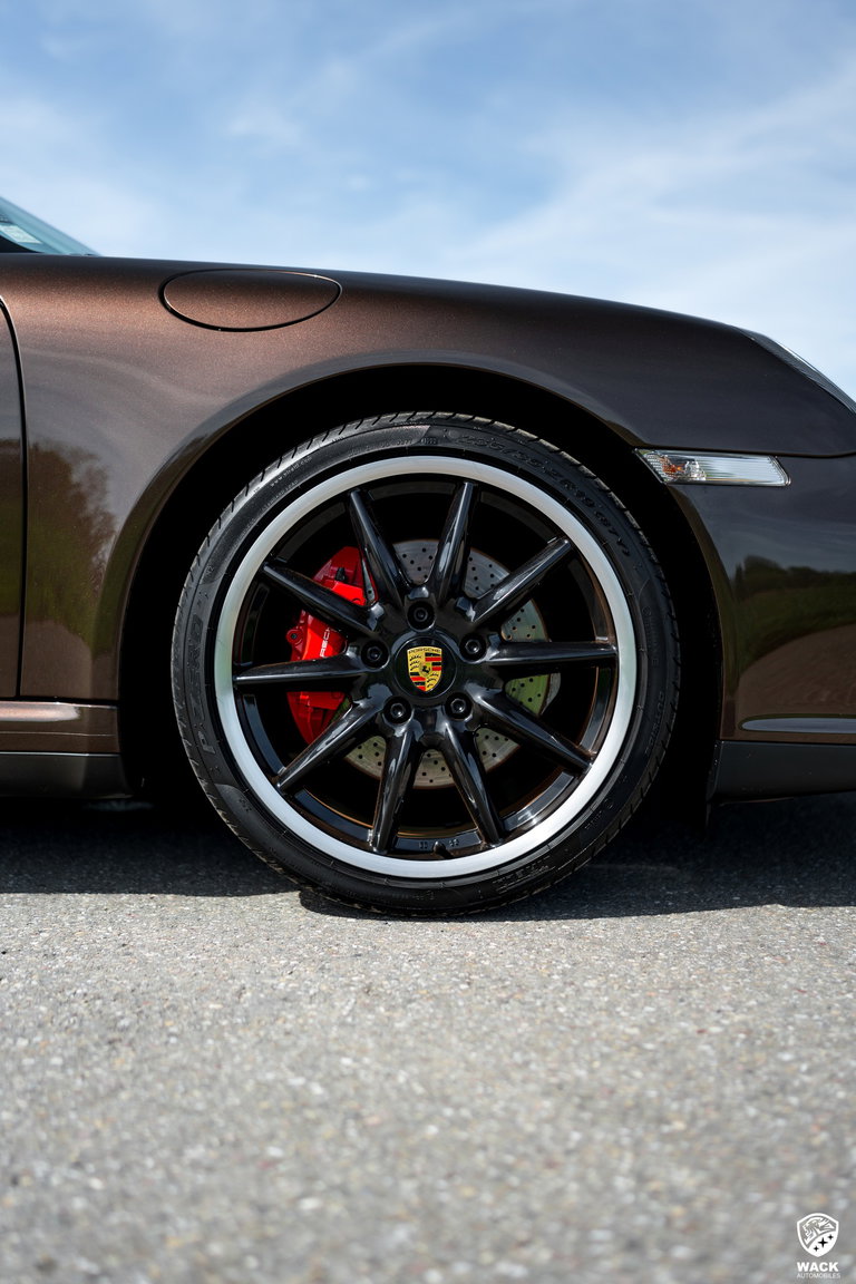 Porsche 997.2 Carrera GTS