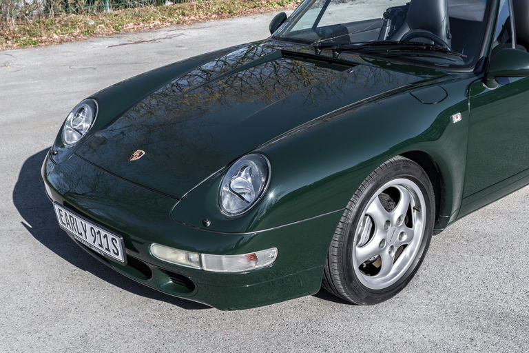 Porsche 993 Carrera 4