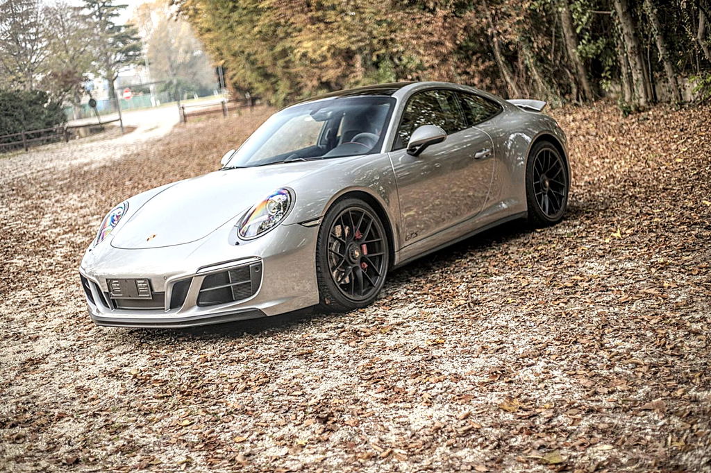 Porsche 991.2 Carrera GTS