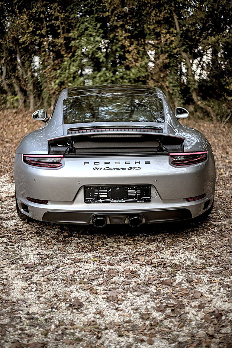 Porsche 991.2 Carrera GTS