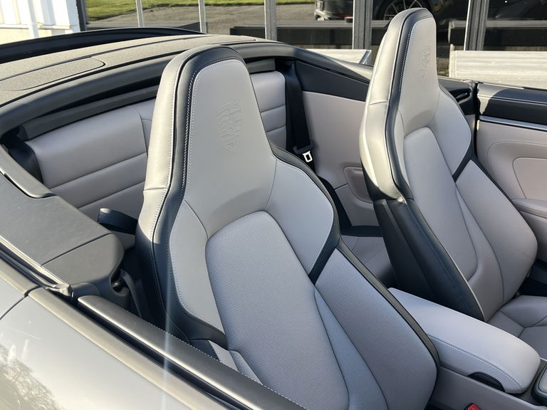 Porsche 992.2 Carrera