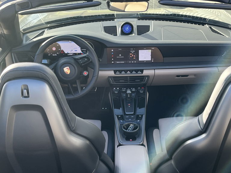 Porsche 992.2 Carrera