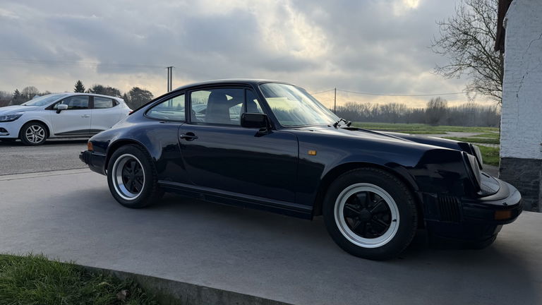 Porsche 911 Carrera 3.2