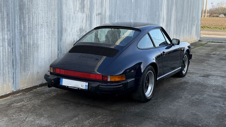 Porsche 911 Carrera 3.2