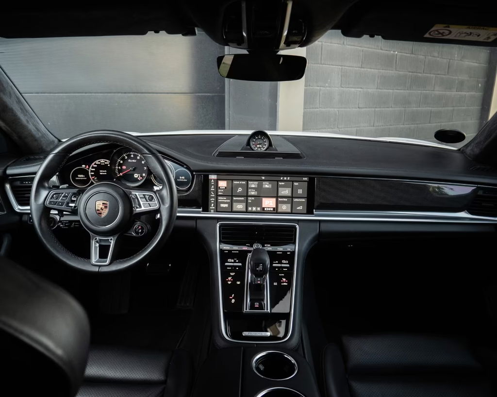 Porsche Panamera Turbo