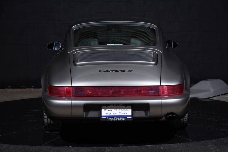 Porsche 964 Carrera 4