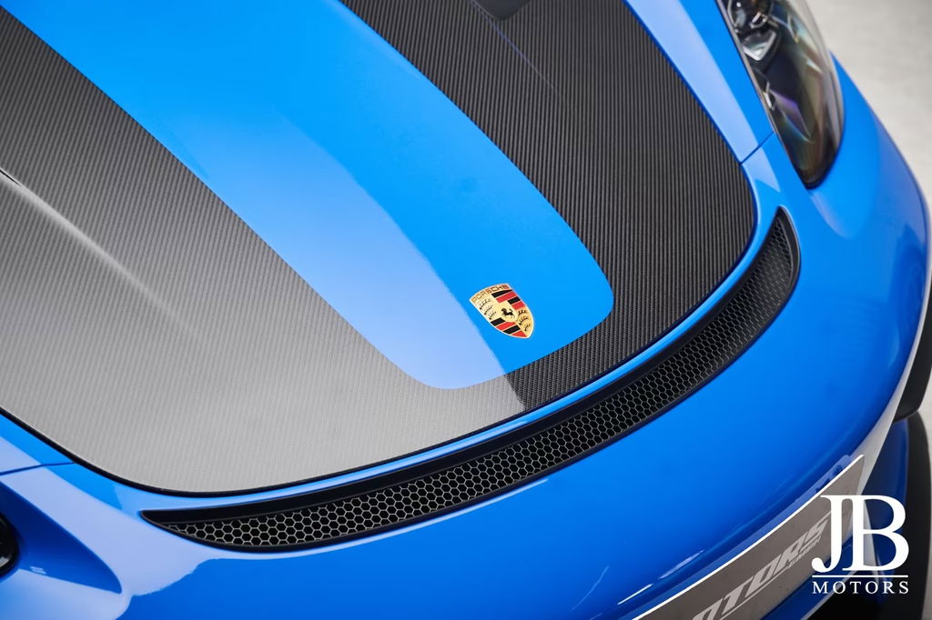 Porsche 718 Spyder RS