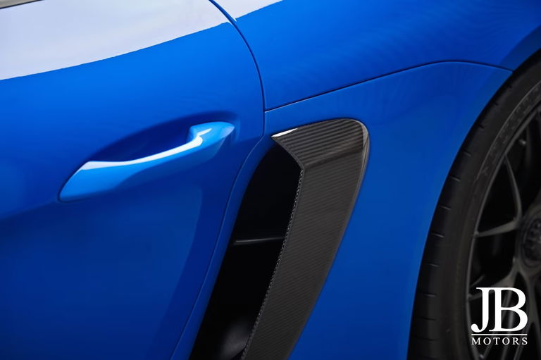 Porsche 718 Spyder RS