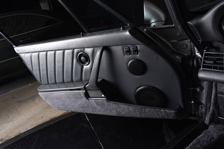 Porsche 964 Carrera 4