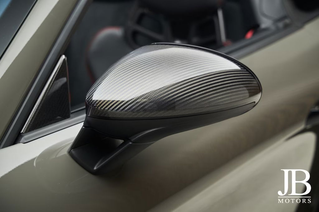 Porsche 718 Spyder RS