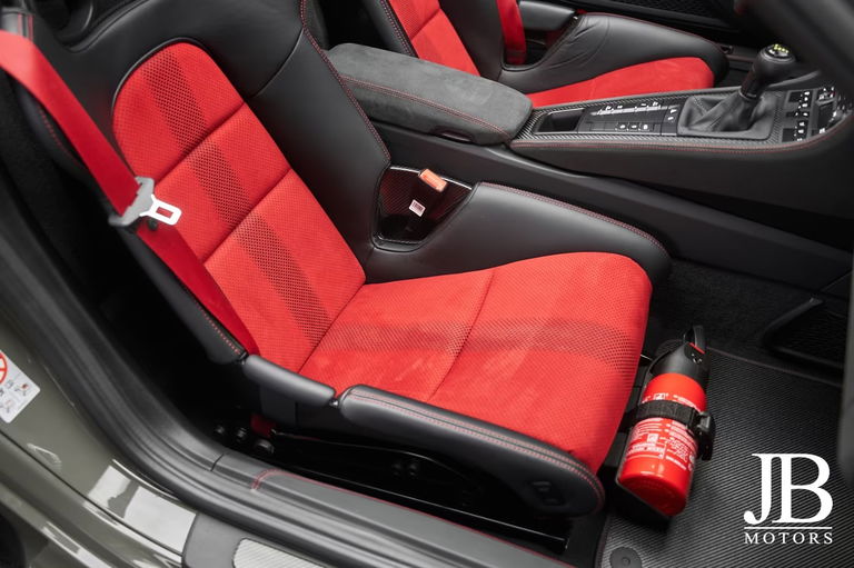 Porsche 718 Spyder RS