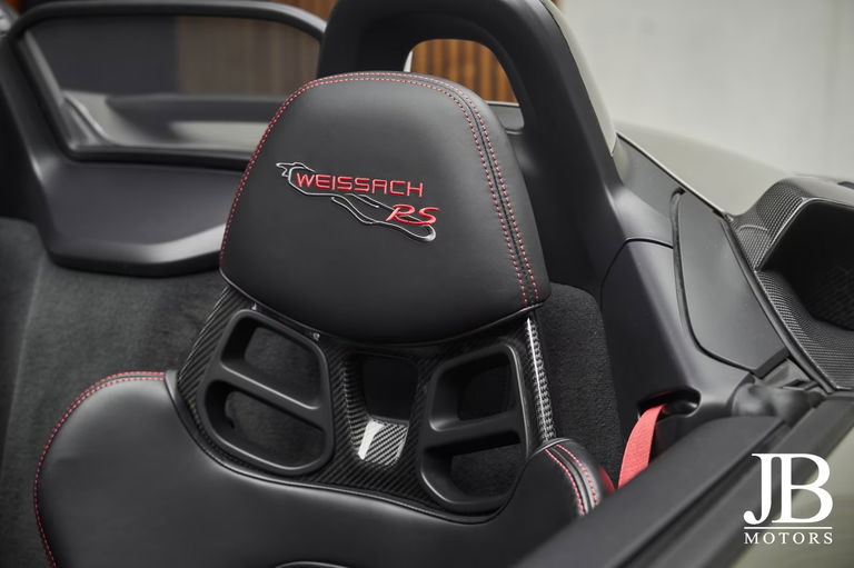 Porsche 718 Spyder RS