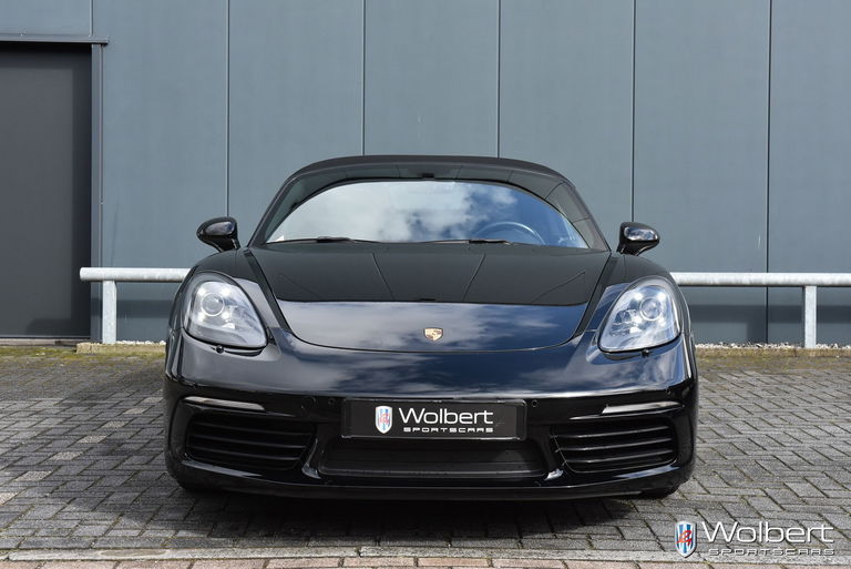 Porsche 718 Boxster