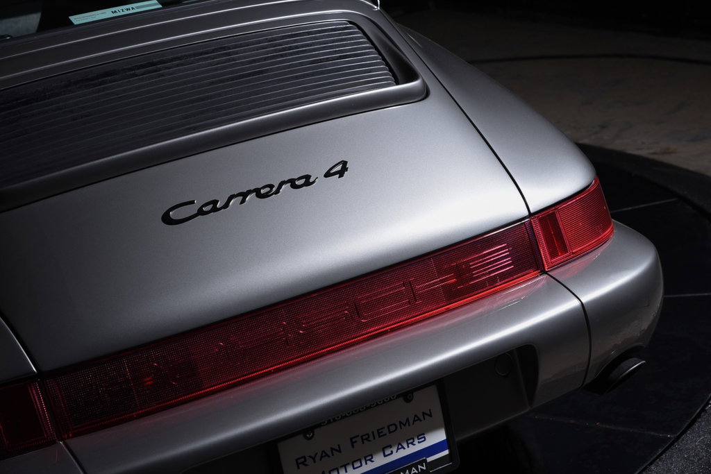 Porsche 964 Carrera 4