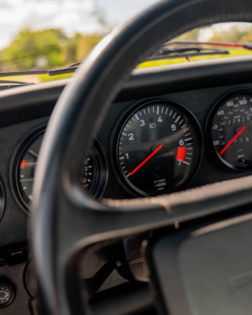Porsche 911 Carrera 3.2 (US)