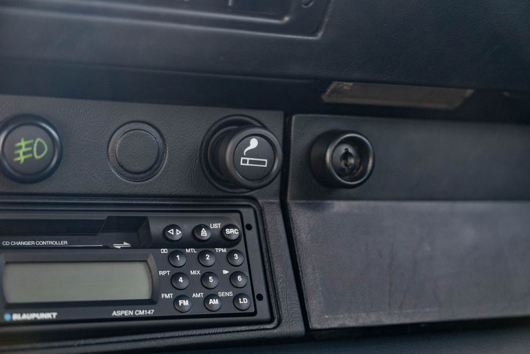 Porsche 911 Carrera 3.2 (US)