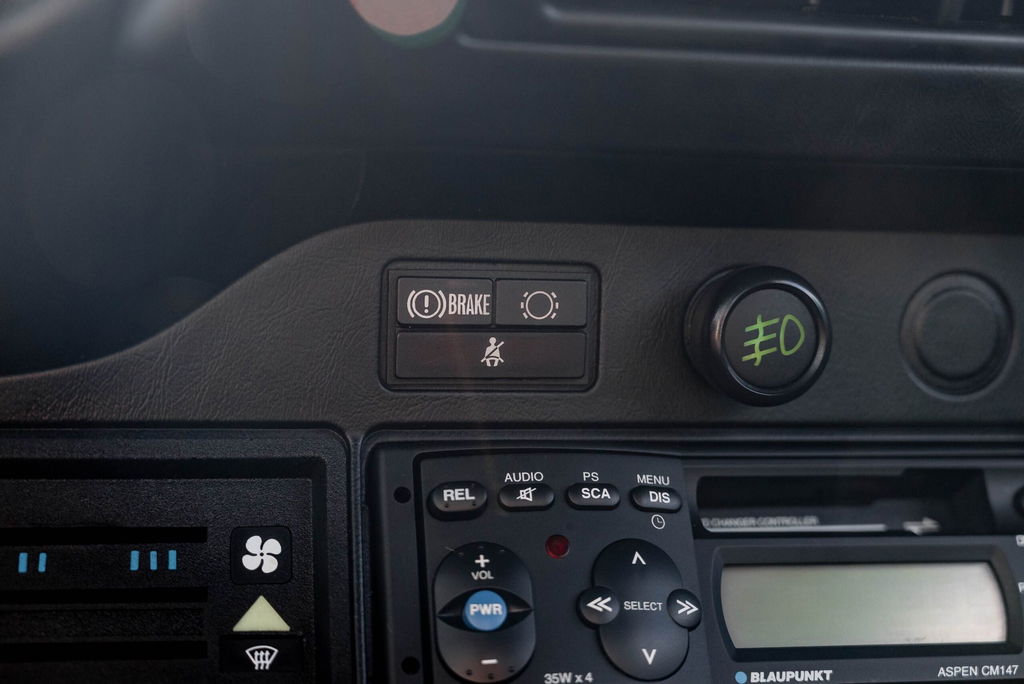 Porsche 911 Carrera 3.2 (US)