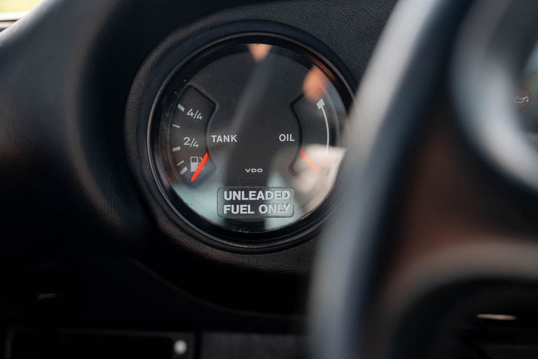 Porsche 911 Carrera 3.2 (US)