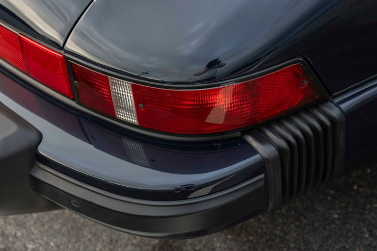 Porsche 911 Carrera 3.2 Speedster (US)