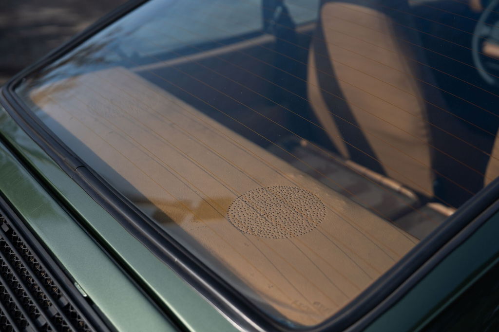 Porsche 911 Carrera 2.7