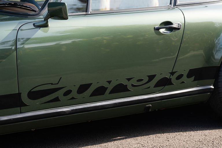Porsche 911 Carrera 2.7