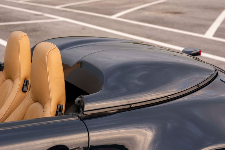 Porsche 911 Carrera 3.2 Speedster (US)