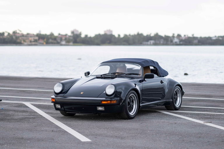 Porsche 911 Carrera 3.2 Speedster (US)