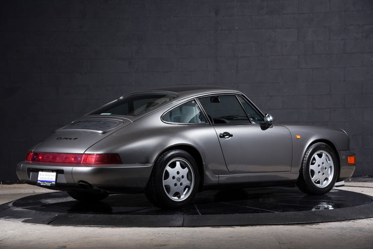 Porsche 964 Carrera 4