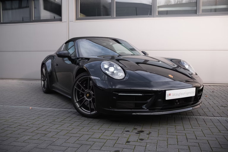 Porsche 992 Edition 50 Jahre Porsche Design