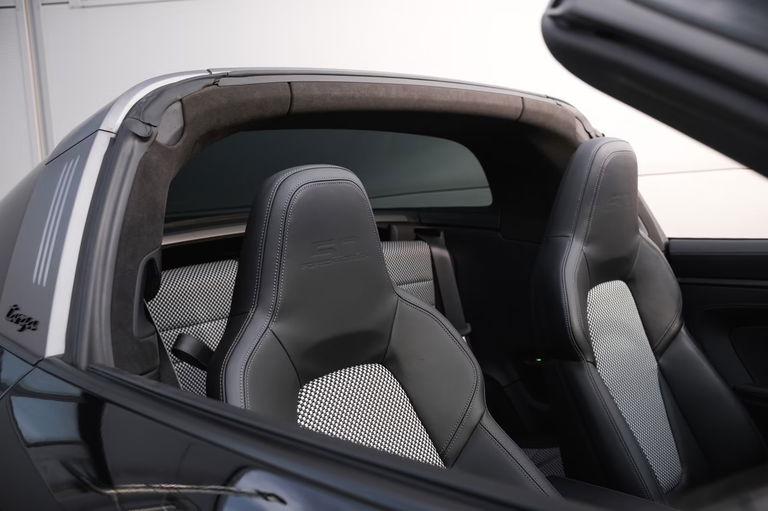 Porsche 992 Edition 50 Jahre Porsche Design