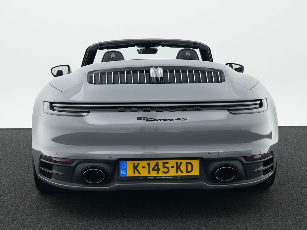 Porsche 992 Carrera 4S