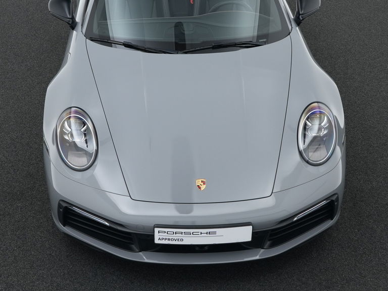 Porsche 992 Carrera 4S