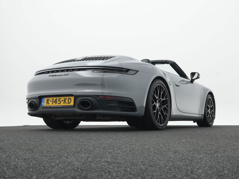 Porsche 992 Carrera 4S