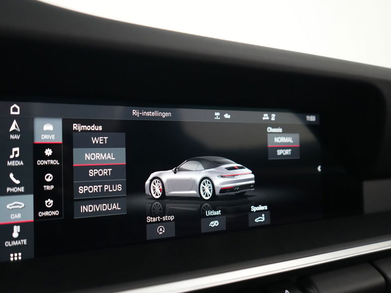 Porsche 992 Carrera 4S