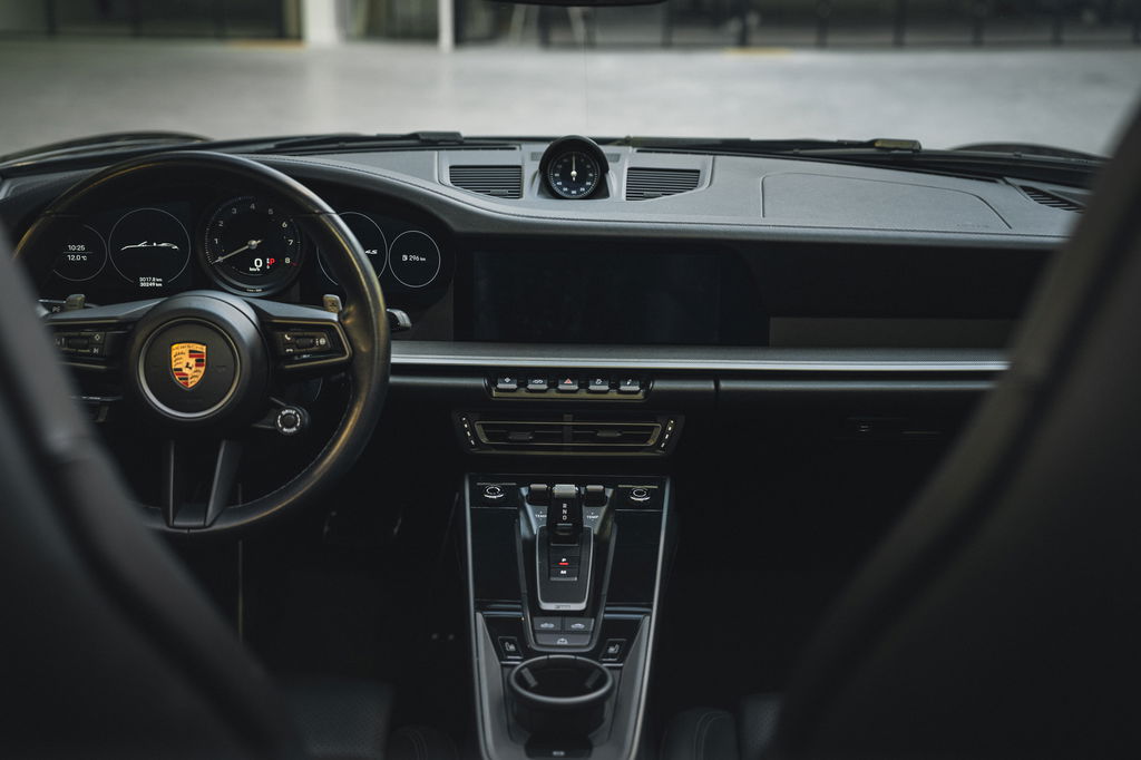 Porsche 992 Carrera 4S