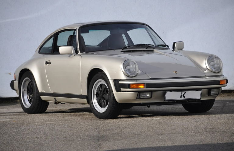Porsche 911 Carrera 3.2