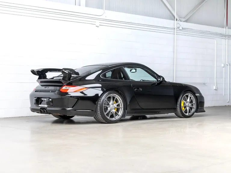 Porsche 997.2 GT3 schwarz, Zentralverschlussfelgen