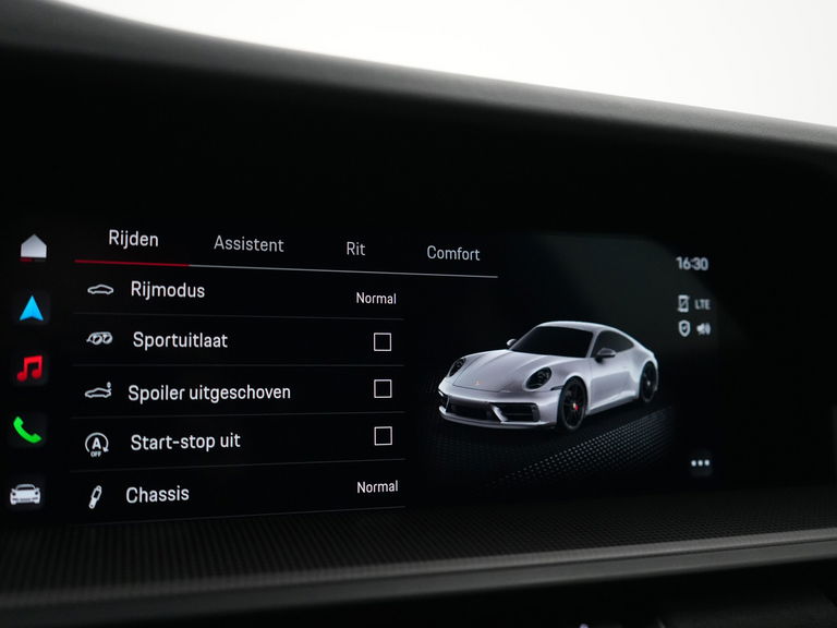 Porsche 992 Carrera GTS