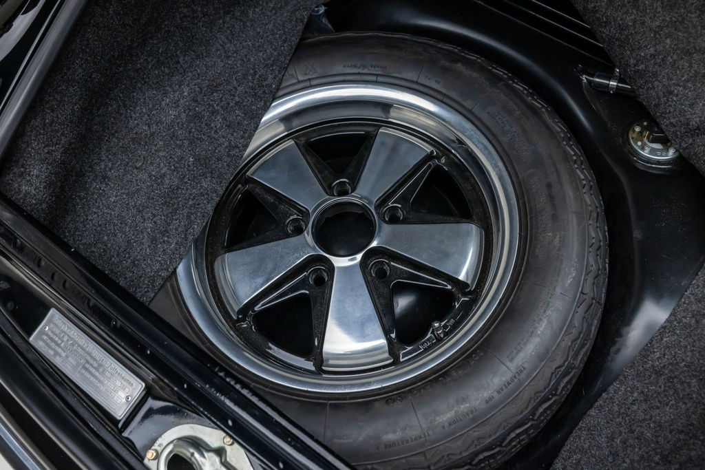 Porsche 911 S (F-Modell)