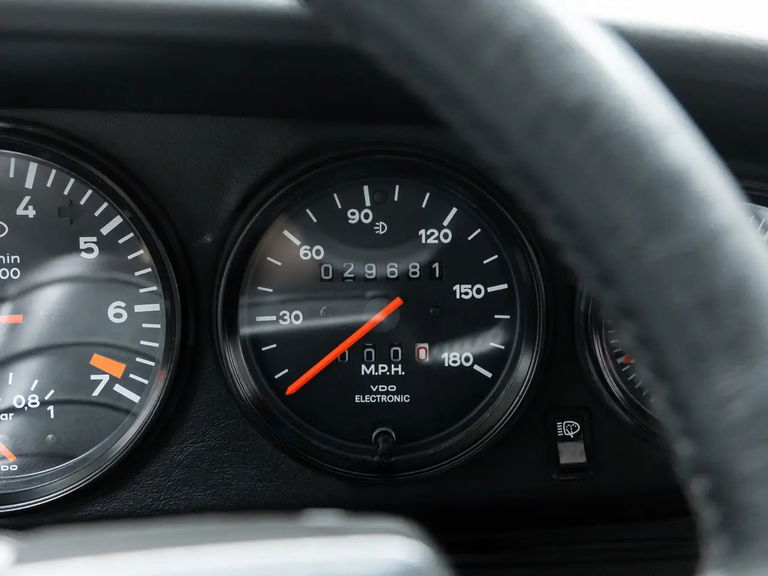 Porsche 911 Turbo 3.3