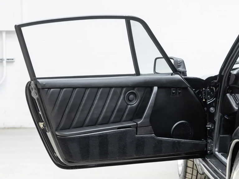 Porsche 911 Turbo 3.3