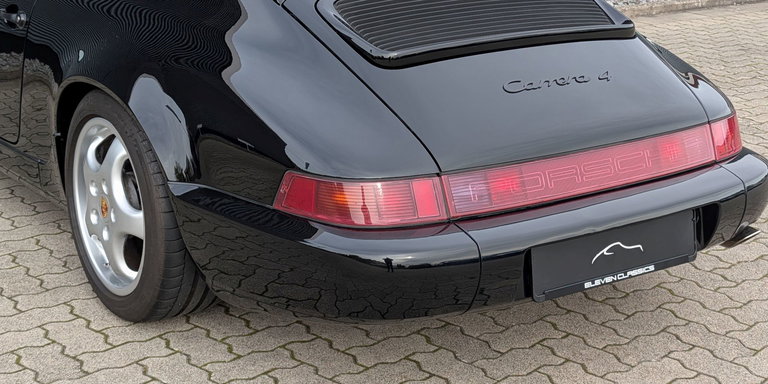 Porsche 964 Carrera 4