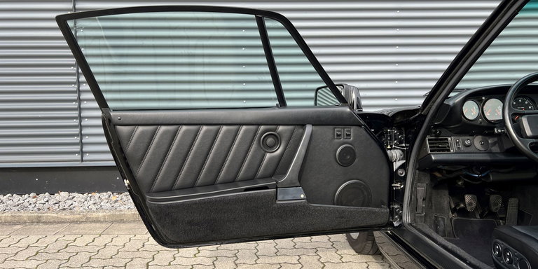 Porsche 964 Carrera 4