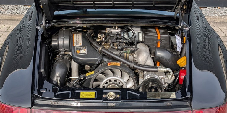 Porsche 964 Carrera 4