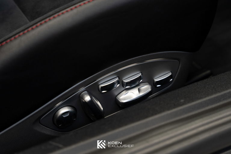 Porsche 991.2 Carrera GTS