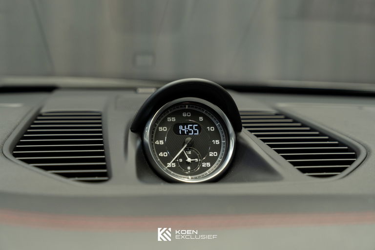 Porsche 991.2 Carrera GTS